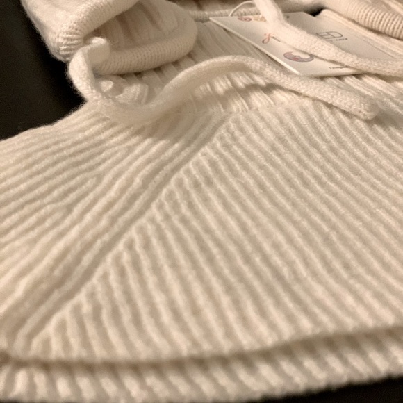 Pure merino wool set for toddler girl. Warm Baby knit wear clothing accessuaries - Picture 7 of 11